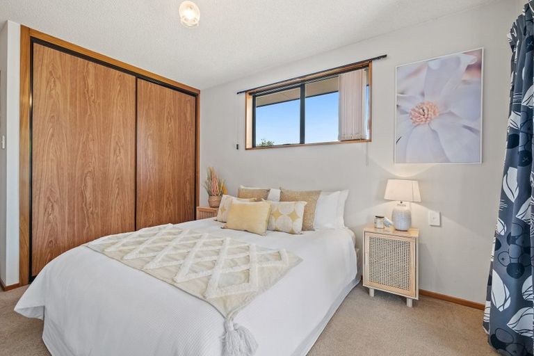 Photo of property in 2/267 Sawyers Arms Road, Bishopdale, Christchurch, 8053