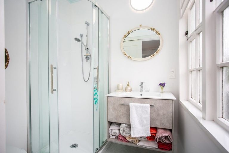 Photo of property in 56 Grosvenor Street, Cambridge, 3434