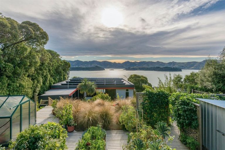 Photo of property in 48 Andersons Road, Charteris Bay, Lyttelton, 8971