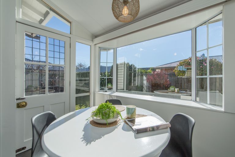 Photo of property in 65 Diamond Avenue, Spreydon, Christchurch, 8024