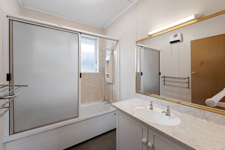 Photo of property in 10 Broughton Street, Gore, 9710