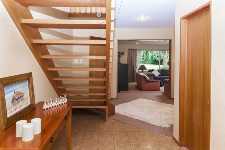 Photo of property in 14 Keetly Place, Ohoka, Kaiapoi, 7692