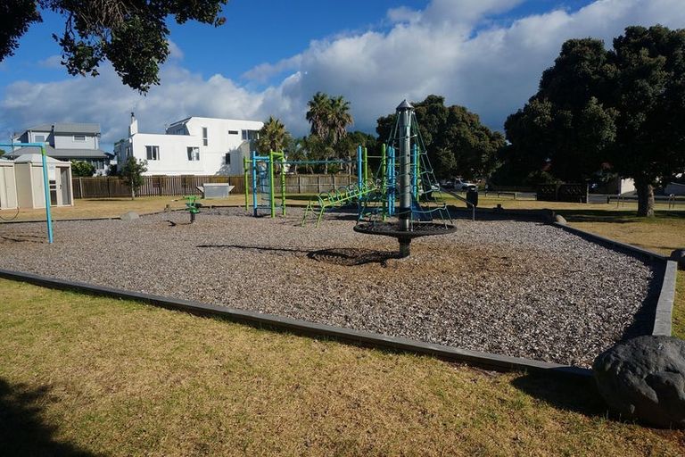 Photo of property in 10a Moa Street, Mount Maunganui, 3116