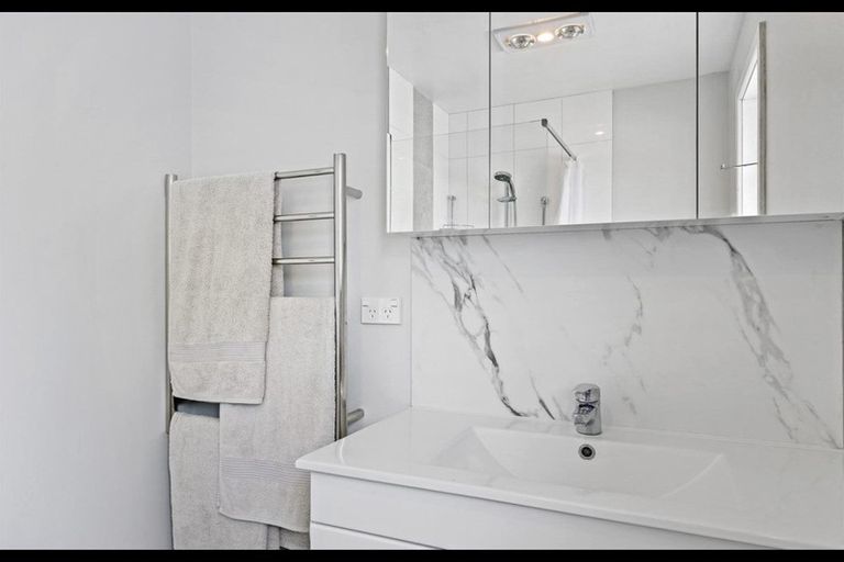 Photo of property in 49c Halswell Road, Hillmorton, Christchurch, 8025