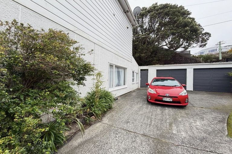 Photo of property in 1 Cecil Road, Wadestown, Wellington, 6012