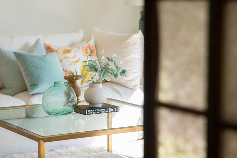 Photo of property in 2/5 Hanlon Crescent, Narrow Neck, Auckland, 0624