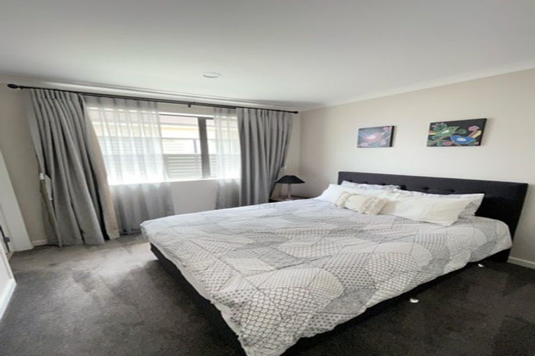 Photo of property in 13 Tawatawa Street, Long Bay, Auckland, 0630