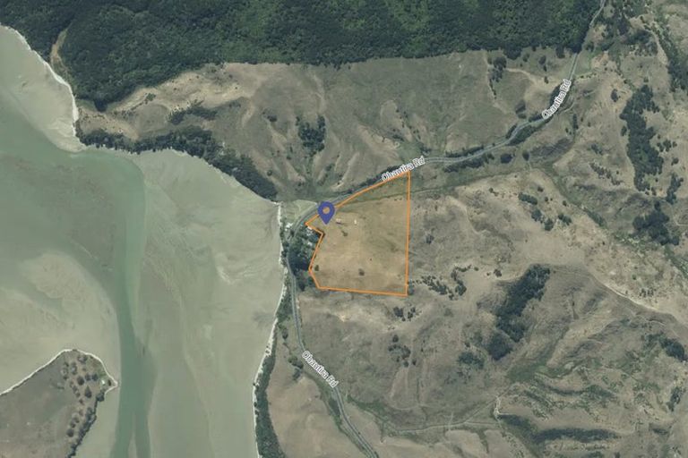 Photo of property in 462 Ohautira Road, Raglan, 3295