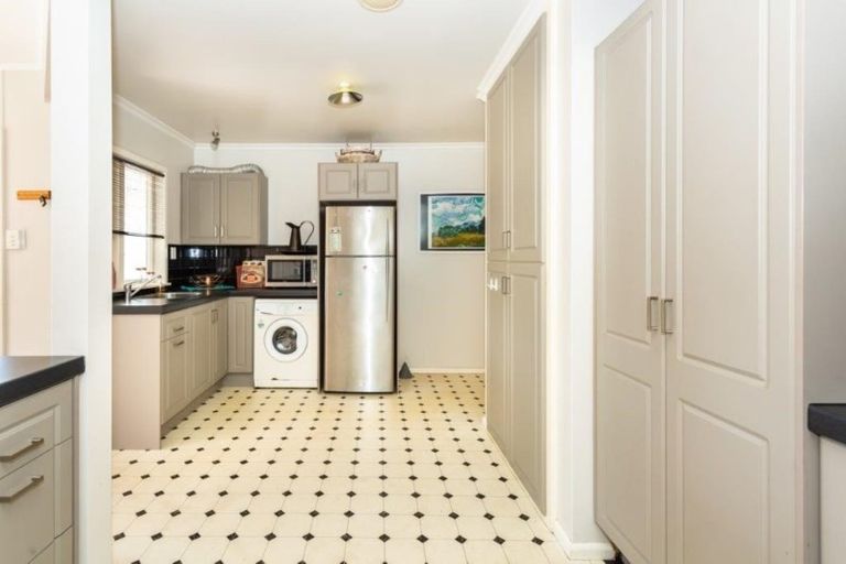 Photo of property in 27 High Street, Leeston, 7632