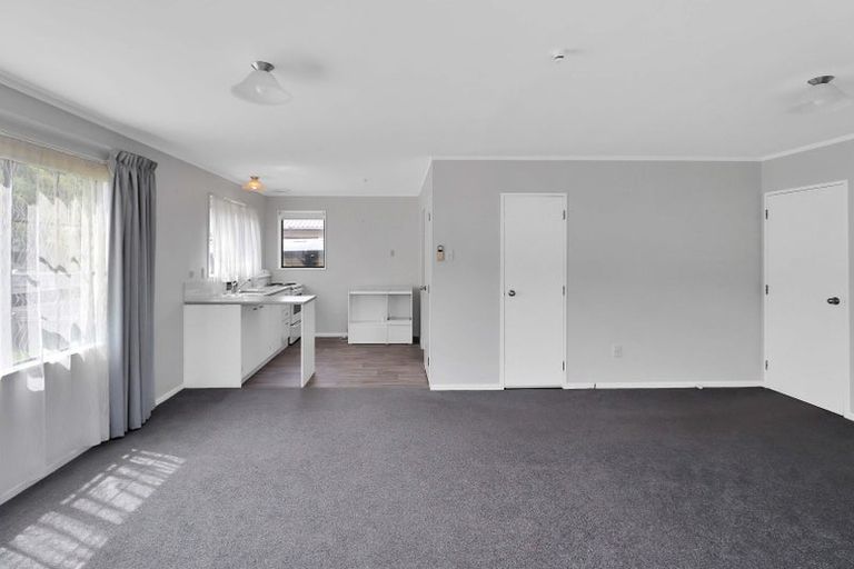 Photo of property in 84 Gillespies Road, Birchville, Upper Hutt, 5018
