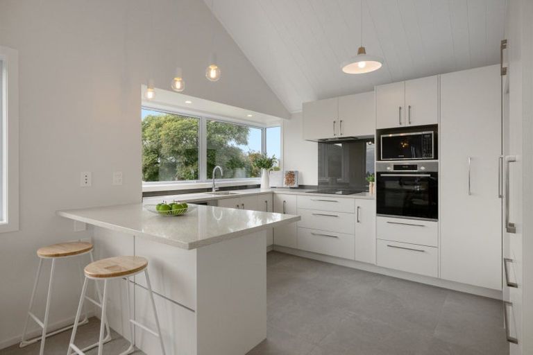 Photo of property in 8a Dysart Road, Otumoetai, Tauranga, 3110