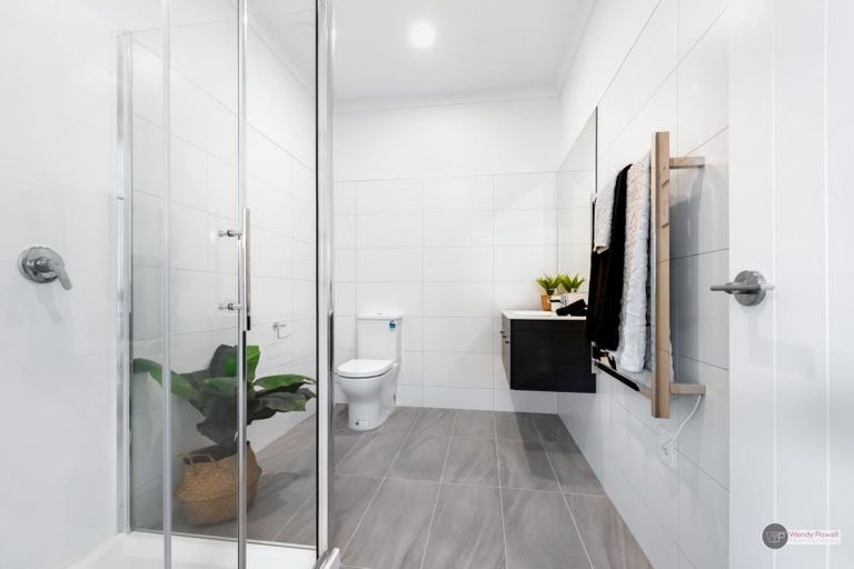 Photo of property in 4/51 Kings Crescent, Hutt Central, Lower Hutt, 5010