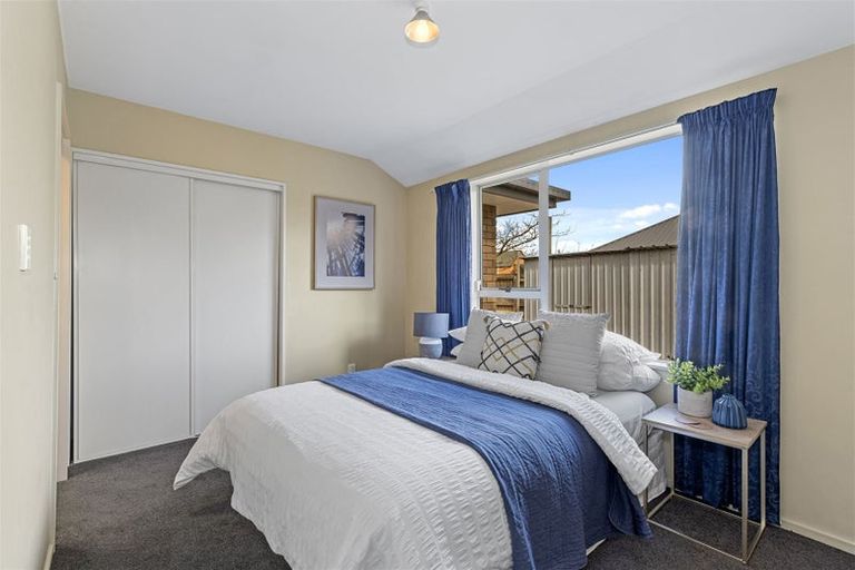 Photo of property in 147 Lincoln Road, Addington, Christchurch, 8024