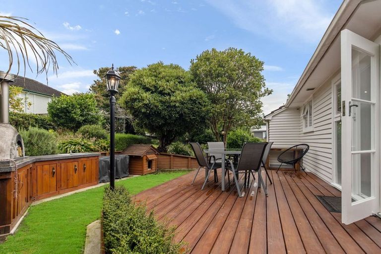 Photo of property in 35 Alverstoke Road, Parkvale, Tauranga, 3112