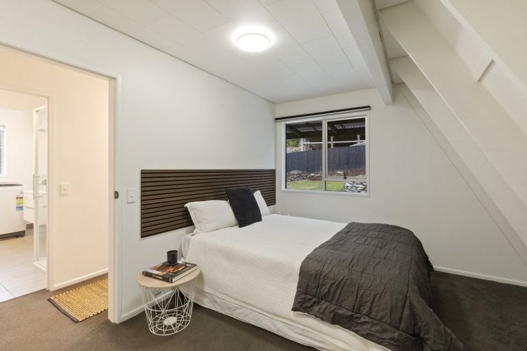 Photo of property in 26 Williams Street, Sunshine Bay, Queenstown, 9300