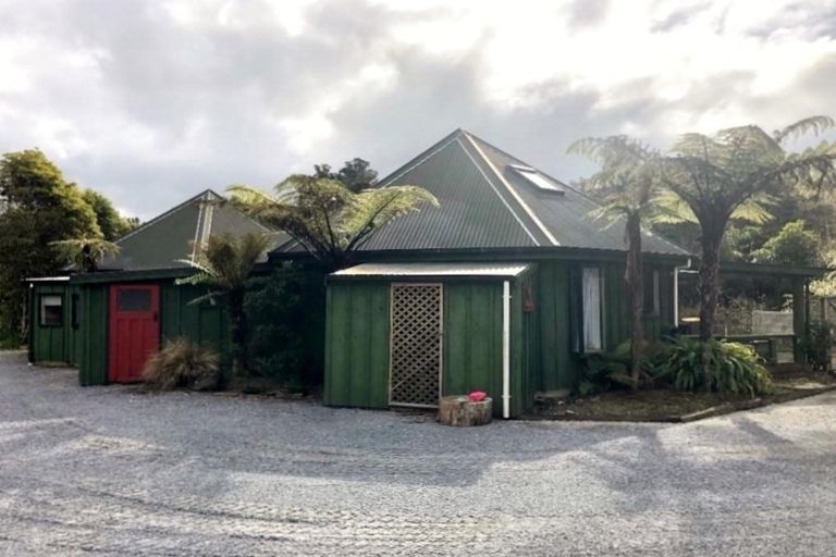 Photo of property in 41 Pohara Valley Road, Pohara, Takaka, 7183