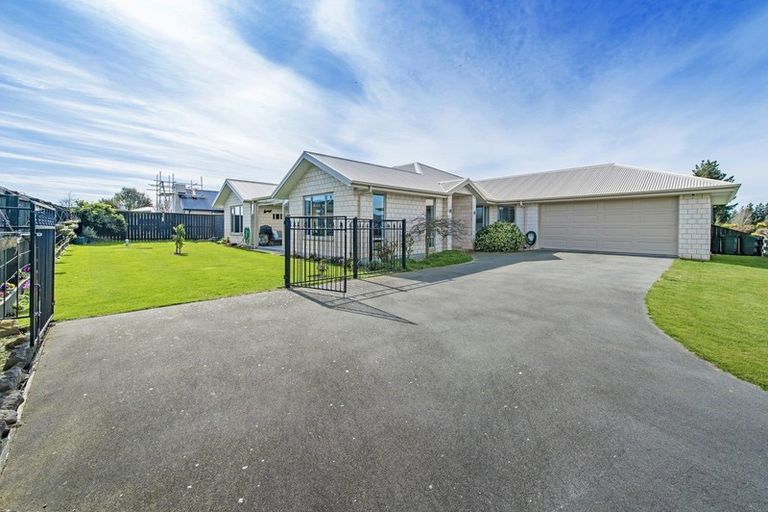 Photo of property in 21 Newbrook Terrace, Darfield, 7510