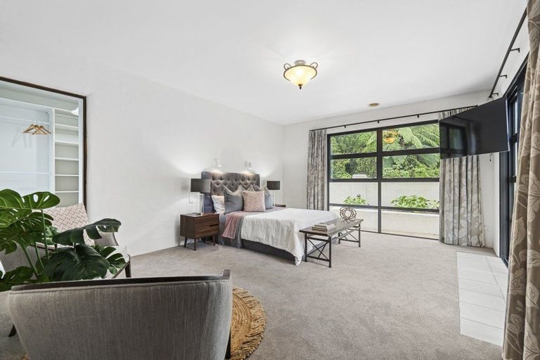 Photo of property in 186e Heta Road, Highlands Park, New Plymouth, 4312