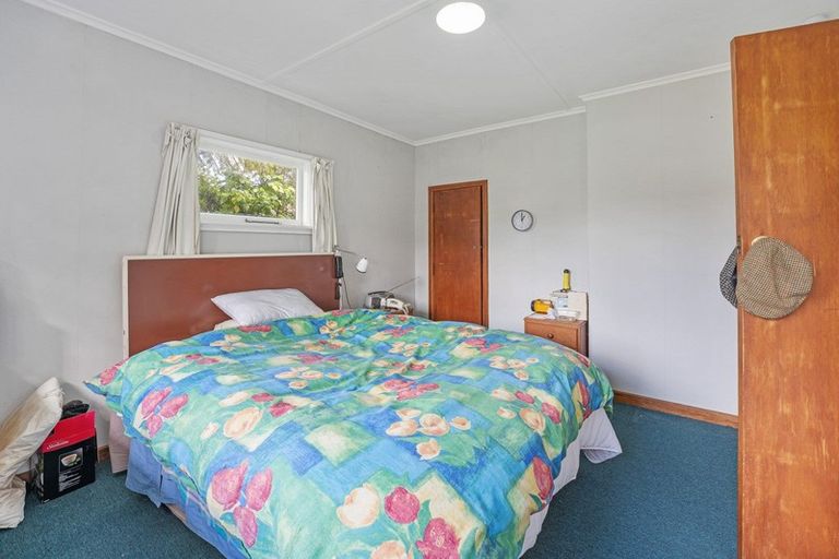 Photo of property in 16 Hursthouse Street, Vogeltown, New Plymouth, 4310