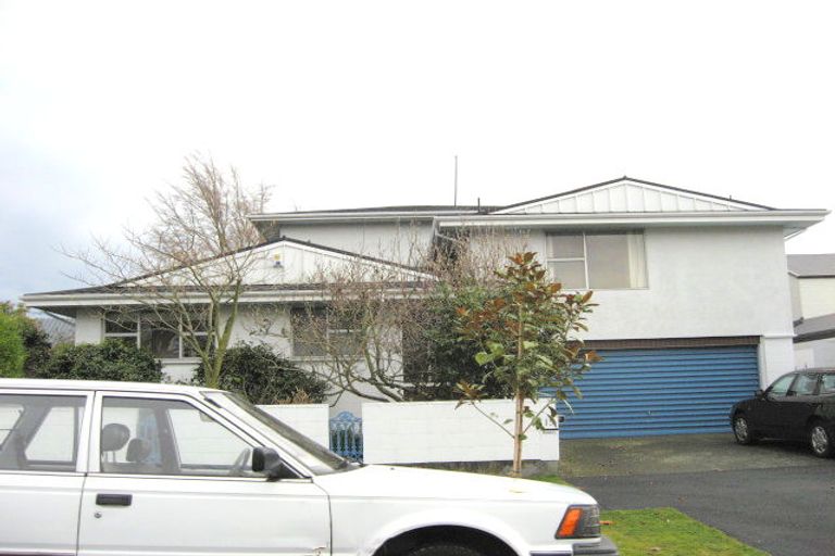 Photo of property in 15 Mcdougall Avenue, St Albans, Christchurch, 8014