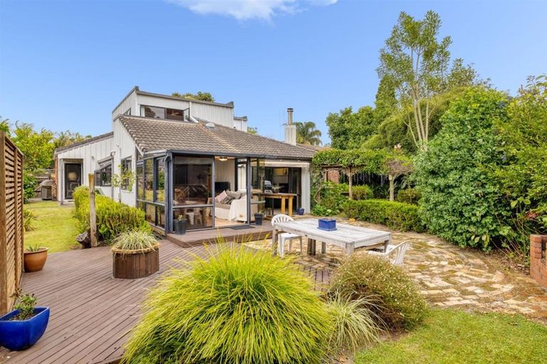 Photo of property in 15 Galway Place, Te Puke, 3119