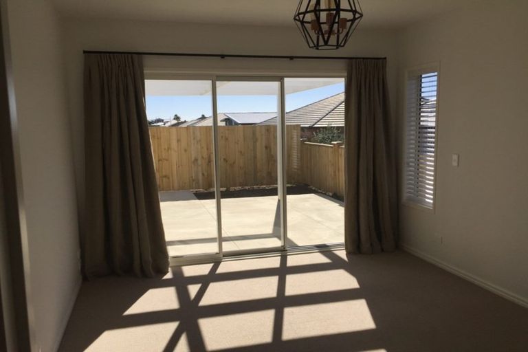 Photo of property in 12 Astelia Lane, Papamoa Beach, Papamoa, 3118