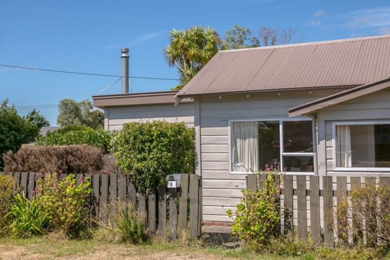 Photo of property in 1 Waite Street, Featherston, 5710