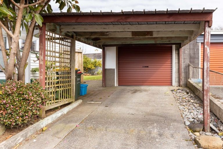 Photo of property in 3 George Street, Waitara, 4320