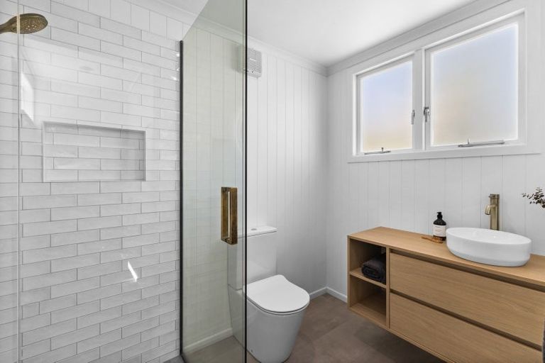 Photo of property in 43 Tanner Street, Havelock North, 4130