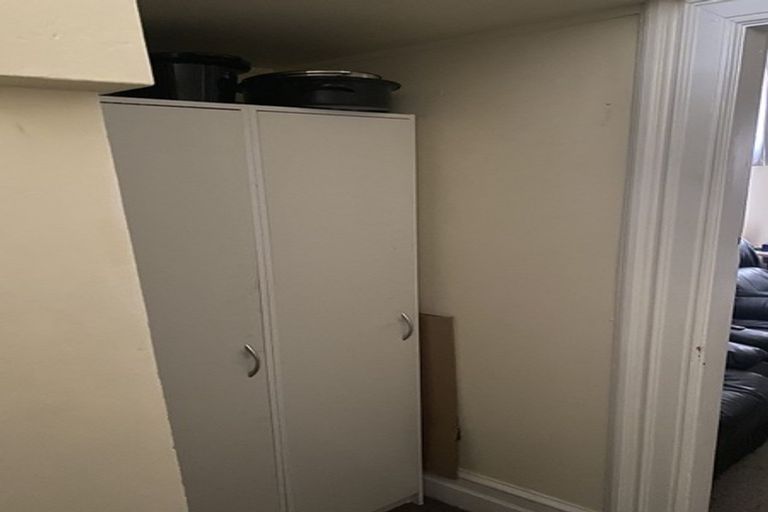 Photo of property in 119 Brougham Street, Mount Victoria, Wellington, 6011