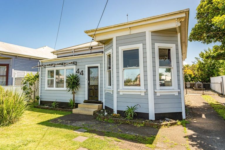 Photo of property in 44 Bignell Street, Gonville, Whanganui, 4501