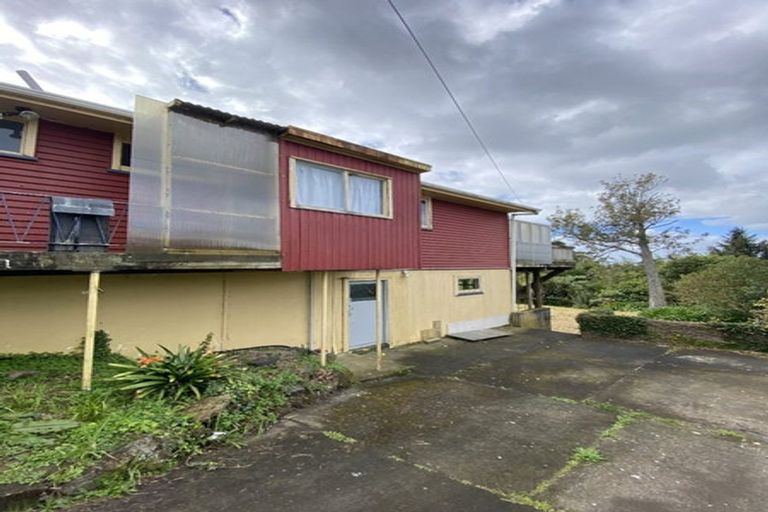 Photo of property in 445 Don Buck Road, Massey, Auckland, 0614