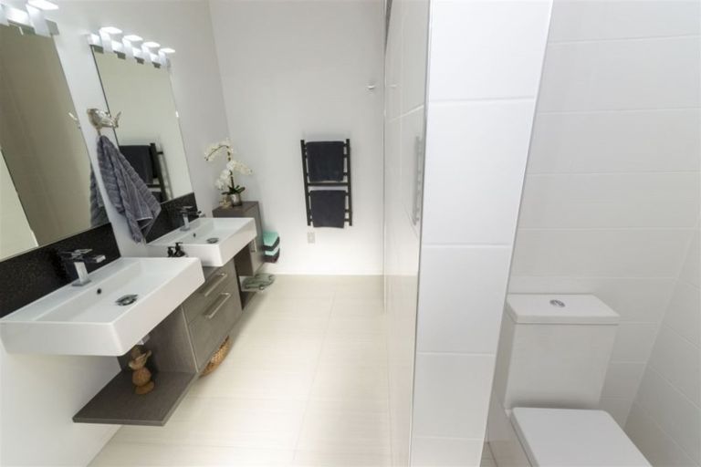 Photo of property in 19 Sloan Avenue, Rangiora, 7400