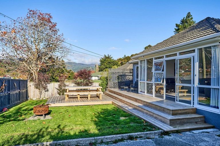 Photo of property in 97 Wellington Road, Wainuiomata, Lower Hutt, 5014