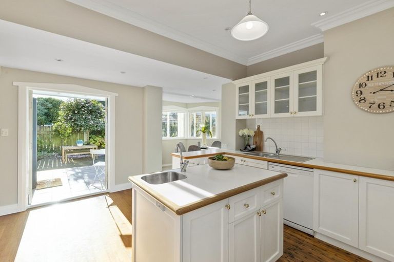 Photo of property in 15 Penrose Street, Woburn, Lower Hutt, 5010