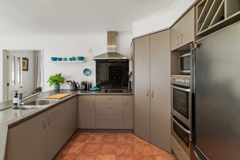 Photo of property in 118 Rimuvale Street, Pukehangi, Rotorua, 3015