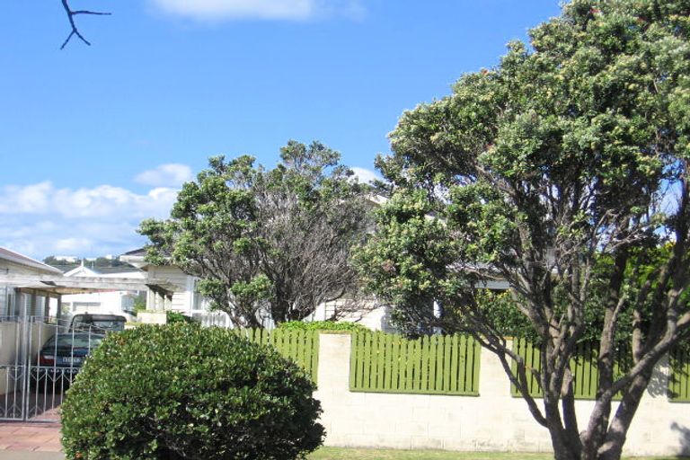 Photo of property in 50 Miro Street, Miramar, Wellington, 6022