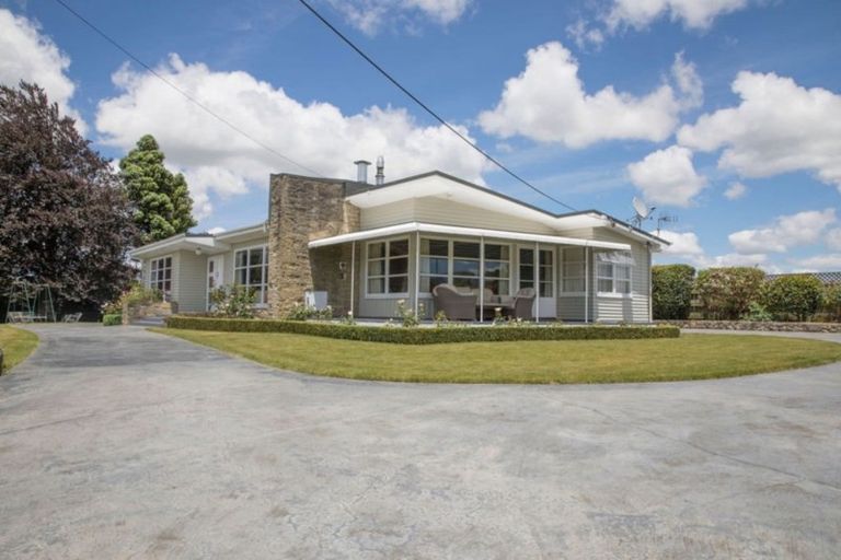 Photo of property in 7 Chamberlain Street, Dannevirke, 4930
