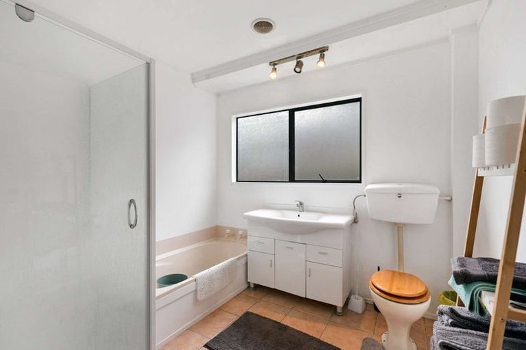 Photo of property in 118b Osprey Drive, Welcome Bay, Tauranga, 3112