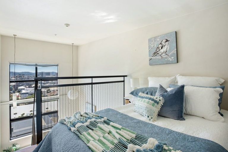 Photo of property in Urbane Apartments, 44/29 Webb Street, Mount Cook, Wellington, 6011