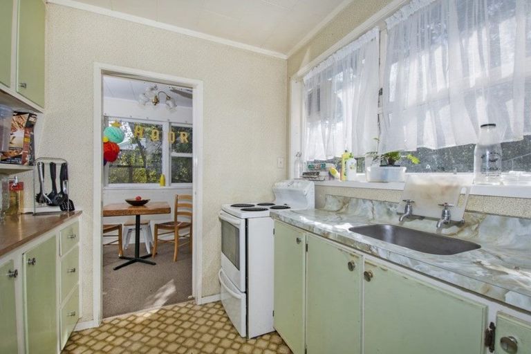 Photo of property in 68 West View Crescent, Onerahi, Whangarei, 0110