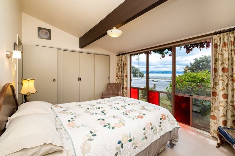 Photo of property in 24 Charles Street, Westshore, Napier, 4110