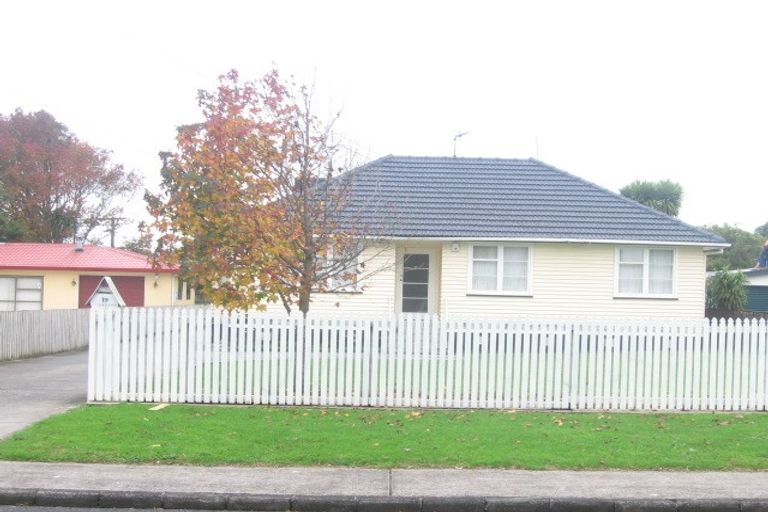Photo of property in 19 Pembroke Street, Papatoetoe, Auckland, 2025