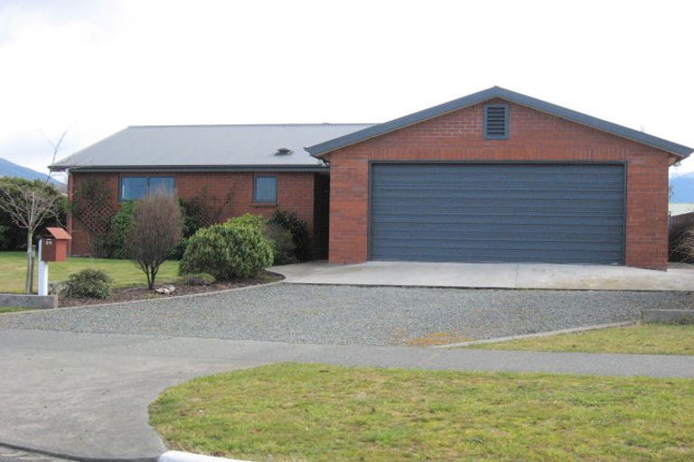 Photo of property in 25 Jackson Street, Te Anau, 9600