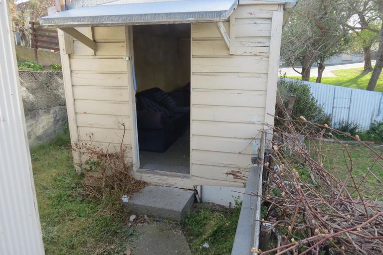 Photo of property in 6 Sutter Street, Seaview, Timaru, 7910