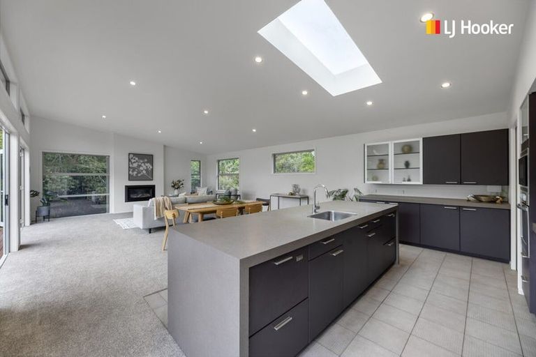 Photo of property in 20 Holm Avenue, Broad Bay, Dunedin, 9014