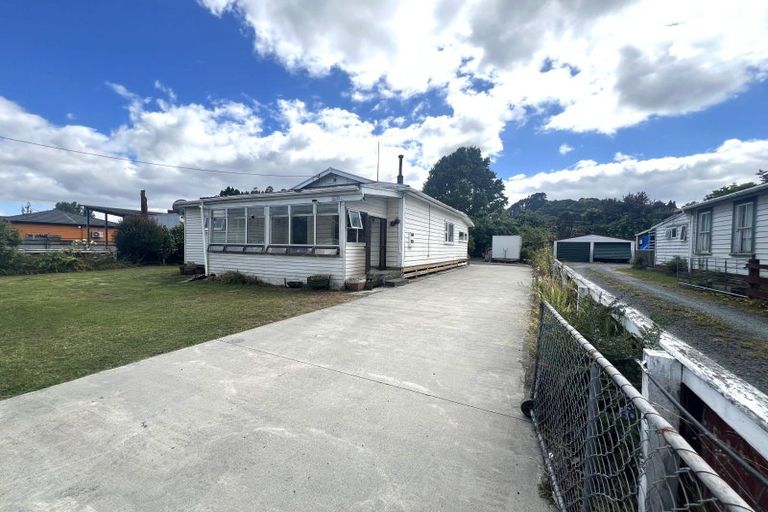 Photo of property in 52 Te Kumi Road, Te Kuiti, 3910