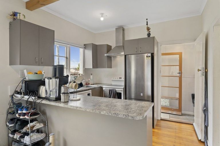 Photo of property in 38 Sweetman Avenue, Paraparaumu Beach, Paraparaumu, 5032