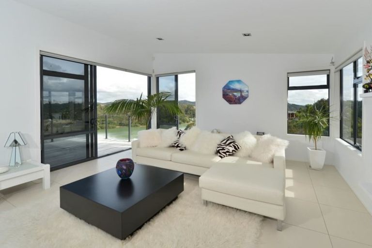 Photo of property in 23 Point Veronica Drive, Opua, 0200