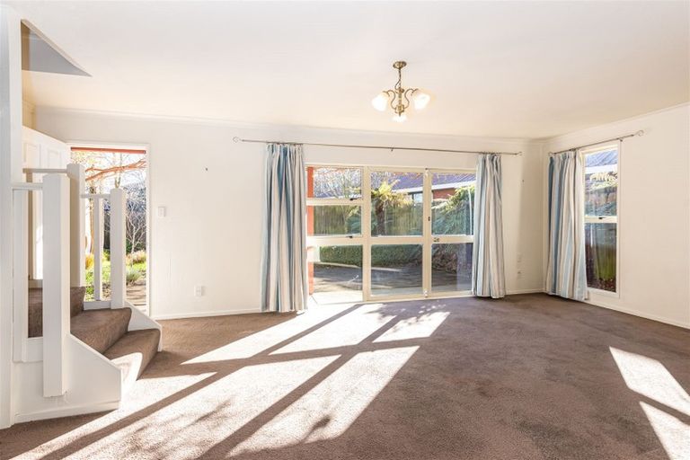 Photo of property in 12 Langham Place, Redwood, Christchurch, 8051